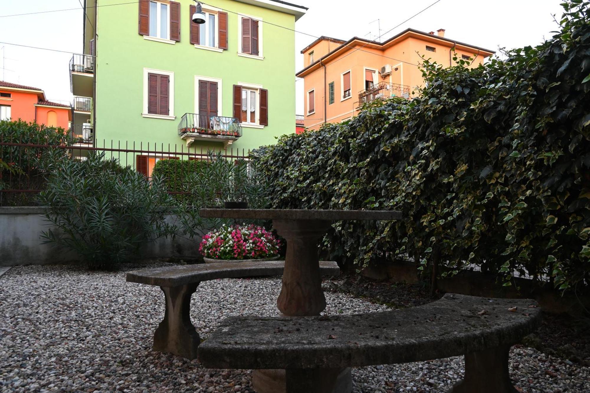 Dimora Montecchi Otel Verona Dış mekan fotoğraf